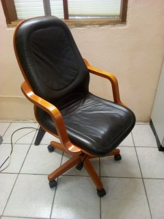 Fauteuil de bureau inclinable